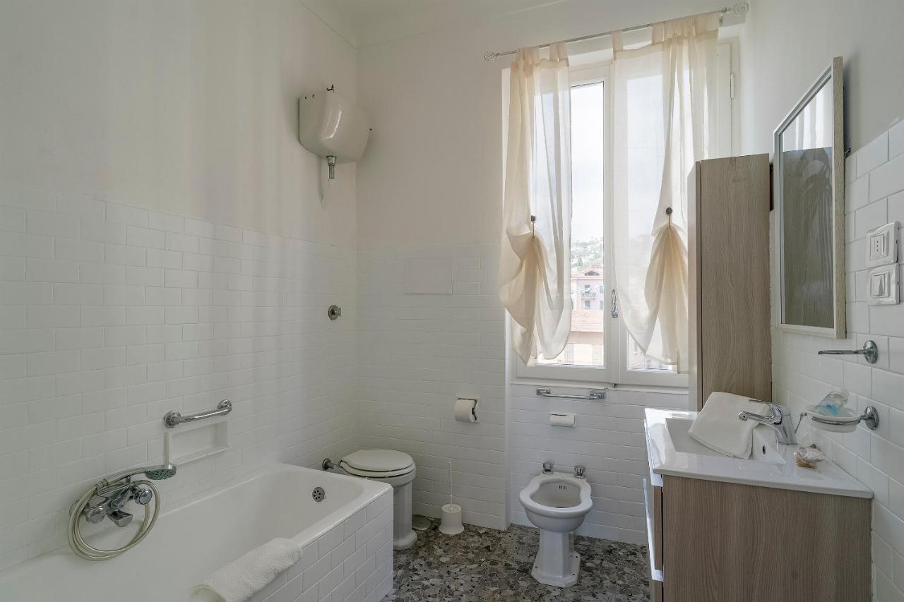 Ferienwohnung Casa Fedra - Pet Friendly - Sea View Bordighera Exterior foto